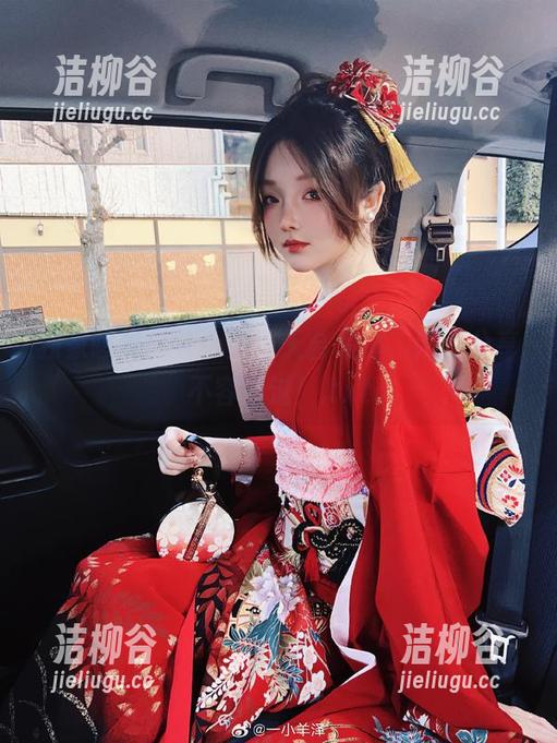 一小央泽 独家曝光!一小央泽天台写真,网盘分享不容错过!.txt