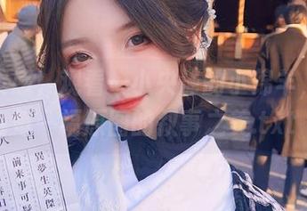 释放灵感，观看一小央泽的小绵羊，感受每一幅原图的叙事之美.txt