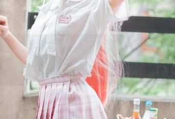 三度_69牛牛泳装写真超强更新，cos风格的全新演绎等你来探索！.txt