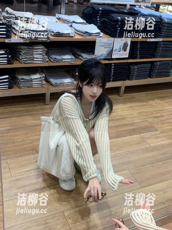 丽柜-小爽 丽柜 - 追寻小爽的私人定制,完美作品让每一张照片都充满故事感!.txt