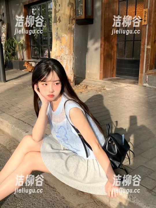 微密圈 - 绝美合集！乙醇子镜头下又纯又野的小斑马美图精选.txt