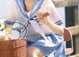 克拉女神 - 宋黛体操服套图精选：重塑时尚与运动的全新定义.txt
