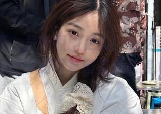 兔玩映画 - 最新原图更新！五更百鬼黑丝学妹的梦幻写真邀你来欣赏.txt