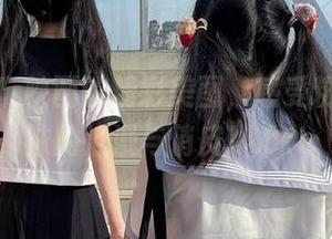 分享兔玩映画的精彩美图，感受粉色条纹袜的浪漫与俏皮！.txt