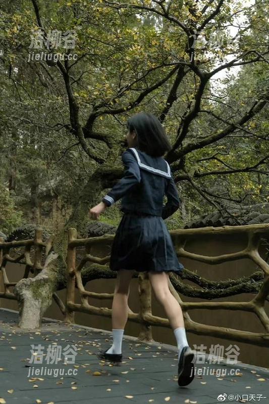 从未见过的蕾丝吊带，在线尽享兔玩映画精美图片，来一次视觉上的狂欢！.txt