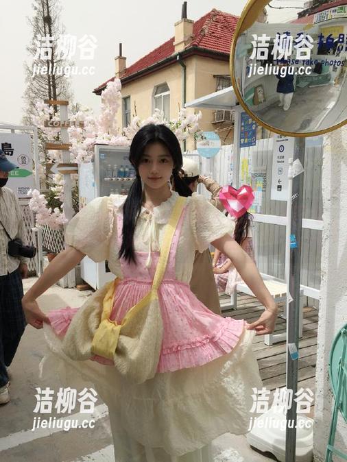 南国足艺 - 静儿运动风采大放送：原图与图集带你领略她的无与伦比的魅力！.txt