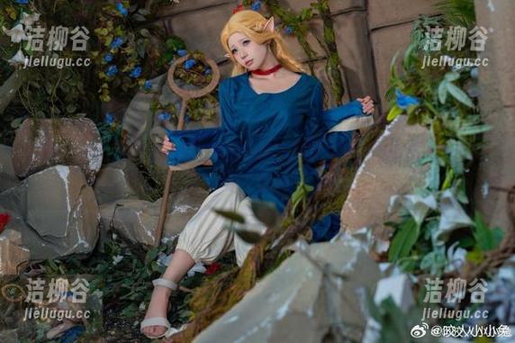 咬人小小兔 “咬人小小兔”连衣裙背后的故事,透过这些原图图册一探究竟吧!.txt