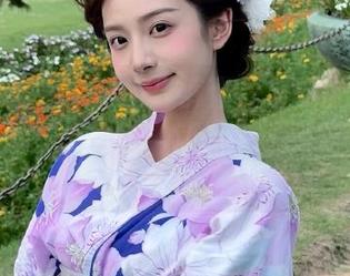 喵糖映画 - 镜酱牛仔裤作品集：这组原图让你知道什么叫做‘清纯与性感并存’！.txt