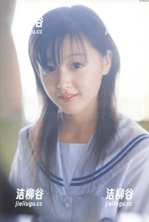 嗲囡囡 - Jennanni_Jen的白裙写真合集：在阳光下舞动的纯净之美.txt