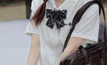 嗲囡囡 - 施忆佳KITTY白裙系列图集，记录下唯美瞬间与青春气息.txt