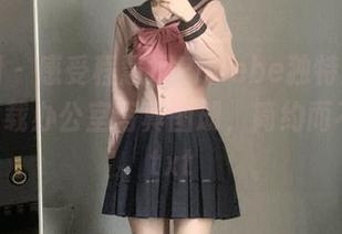 嗲囡囡 - 感受程慧娴Phoebe独特风格，免费下载办公室写真图册，简约而不简单.txt