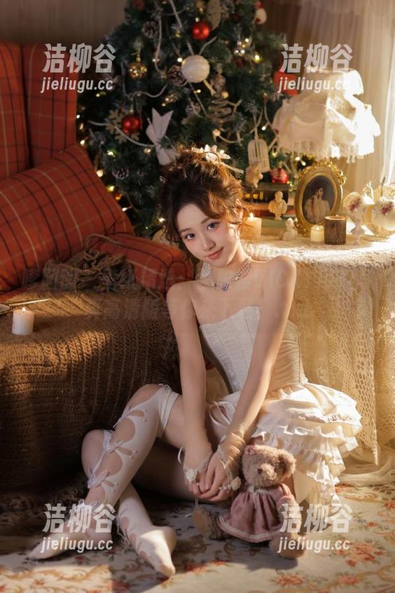 嗲囡囡 - 壁纸精选：陈雅漫VICKY可爱写真高清版等你来下载！.txt