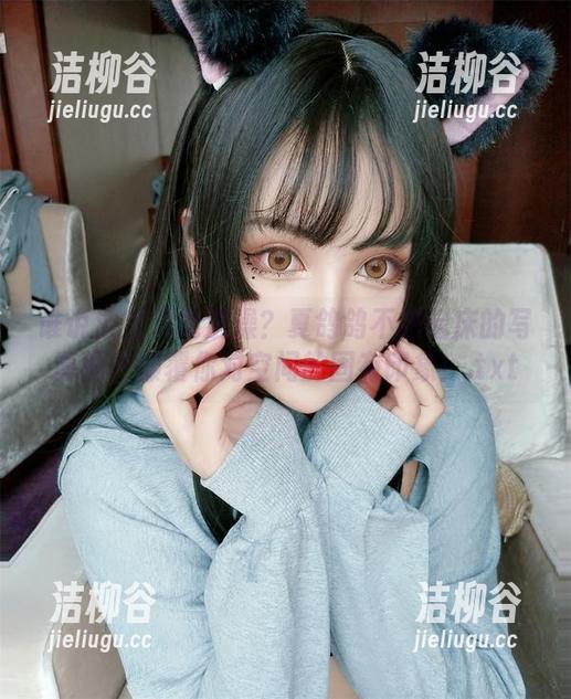 谁说浴室只能洗澡？夏鸽鸽不想起床的写真图片颠覆你对空间的固有印象！.txt