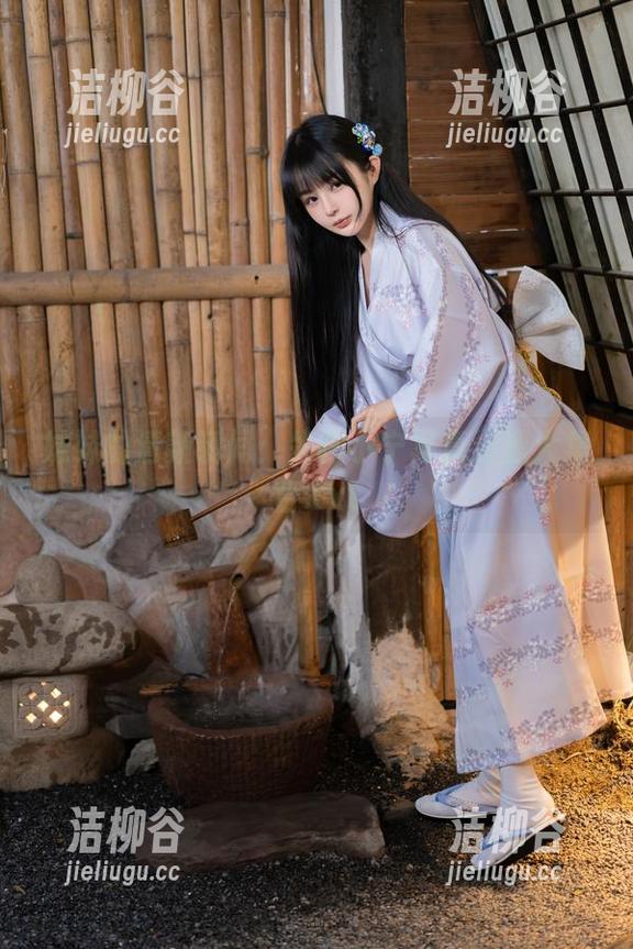 妹妹的清新瞬间：失眠小宁写真资源大集合.txt