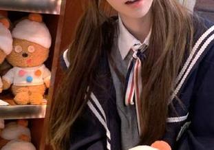 头条女神 - 张蓝欣的瑜伽写真合集：不学无术的我也想试试！.txt