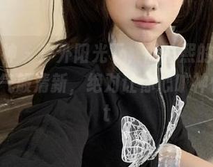 头条女神 - 户外阳光下，曲佑熙的图片合集如空气般清新，绝对让你心旷神怡！.txt