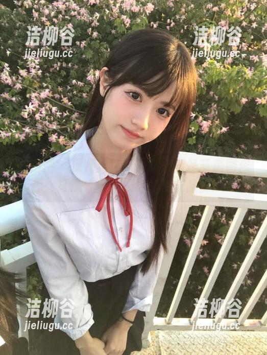 微密圈 - 探秘奔跑的晶骡子万圣节美图资源：打造节日最惊艳的视觉盛宴.txt