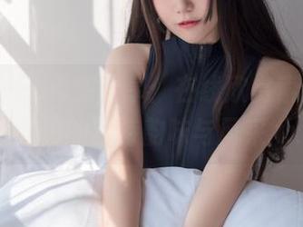 宅夏yoko与您分享：在线欣赏索尼子旗袍写真的独特韵味与风采.txt