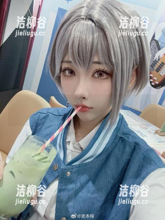 宫本樱 隐秘的诱惑:宫本樱在线图集,埃吉尔带你探索不为人知的美.txt