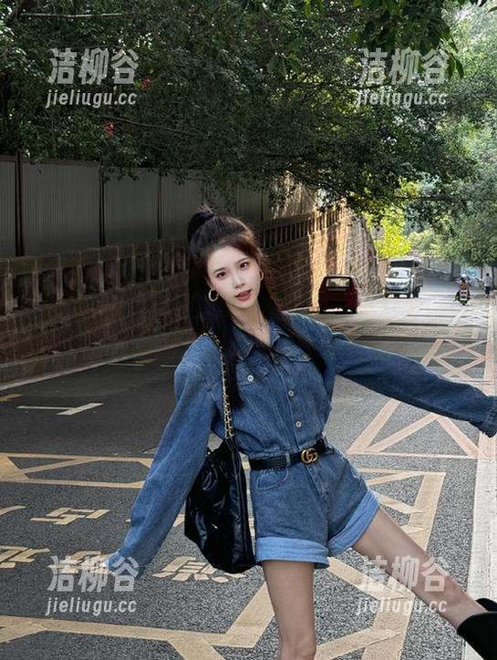 少女秩序 - 盘点晞可内部定制之美：全新图包更新为你揭开绝对领域的神秘面纱.txt