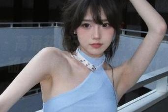 尤果网 - 高清花嫁于梓馨写真分享：捕捉甜蜜爱情的美丽时刻.txt