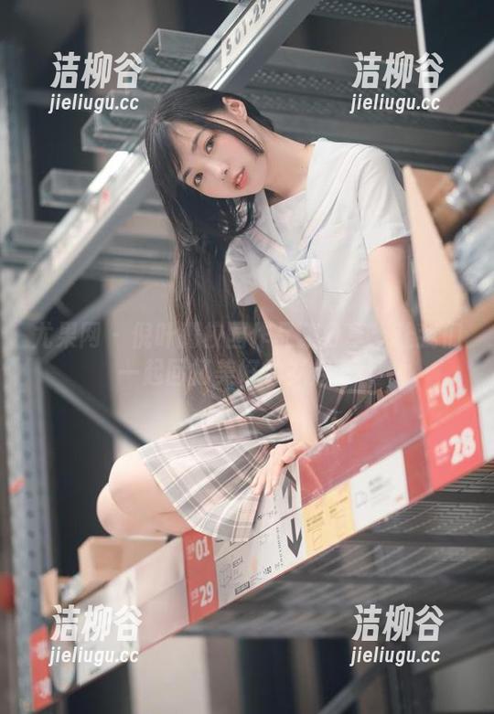 尤果网 - 倪叶腾校园作品集分享：让我们一起回忆美好的岁月.txt