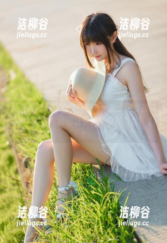 尤果网-游子熙 尤果网 - 触动心灵的瞬间:游子熙女孩精选原创写真,原图让你感受美的力量!.txt