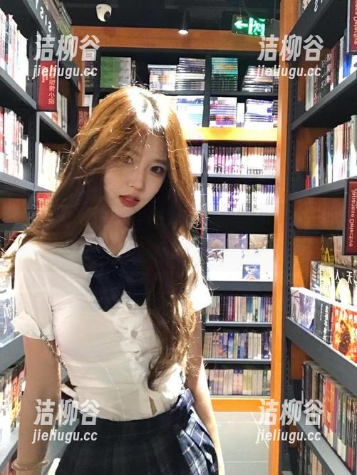 尤果网 - 高清壁纸中的谭晓彤丝袜风情，撩动你的每一寸心弦.txt