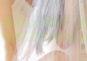 尤蜜荟 - 邂逅Carol周妍希，探索她眼镜主题的全套写真作品.txt