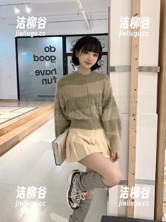 尤蜜荟 - 高清享受：黄歆苑镂空写真分享，别再错过这场美的盛会！.txt