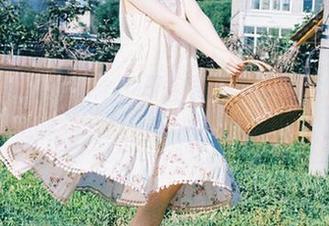 幼爱youmeko的无圣光写真风格：带你领略美腿的绚丽与动人.txt