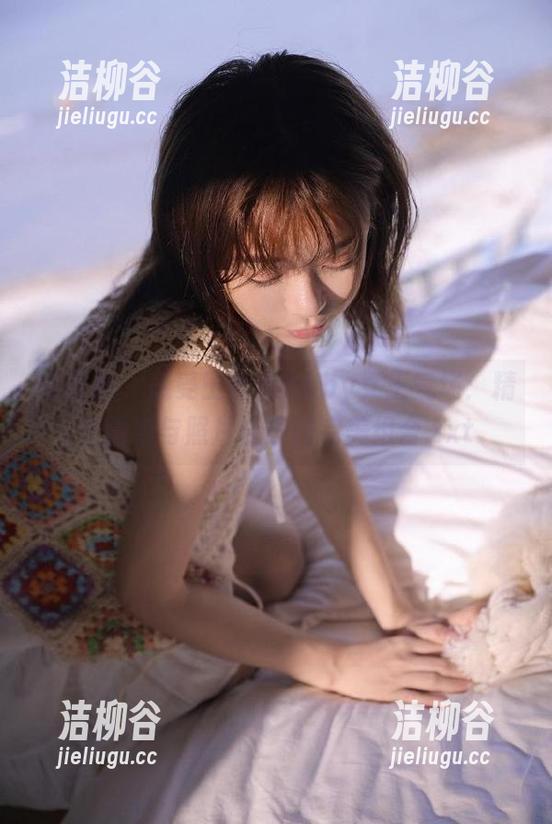 推女神 - 感受王乔恩Abby女王气场：精美图包与照片合集的完美组合.txt