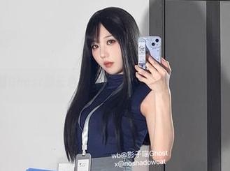 无影喵喵Ghost的蓝色世界，图集分享带你感受别样风情.txt