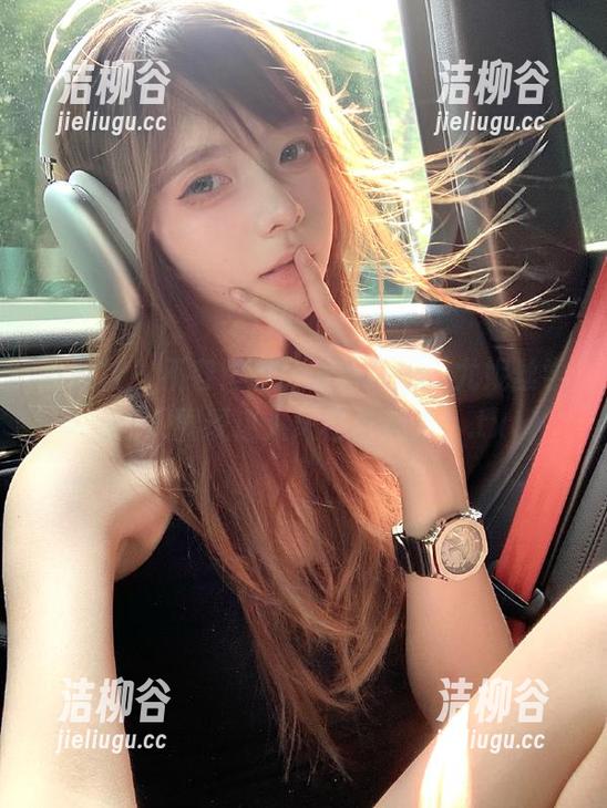星颜社 - 不容错过！最新Egg_尤妮丝学姐图册展现迷人风格与魅力！.txt