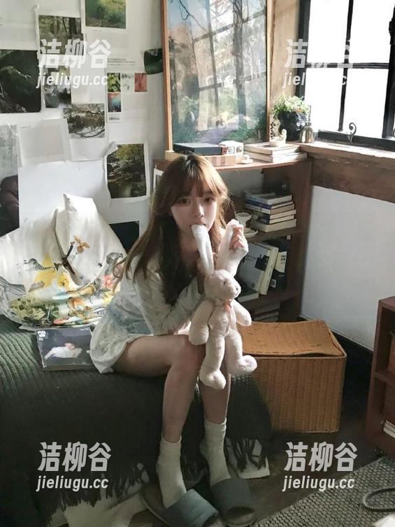 星颜社 - 观看安安Angel的花嫁写真，感受那些在美丽瞬间定格的甜蜜与心动回忆。.txt