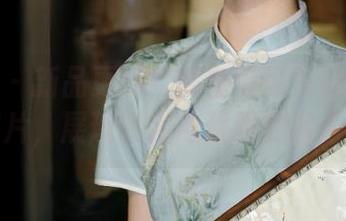 星颜社 - 新品更新：焦糖可可长腿写真精彩图片，展现时尚与优雅的融合.txt