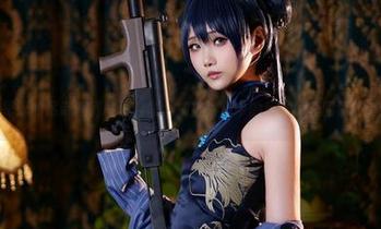 晓美妈的吊带系列写真合集，捕捉生活中的每一份美丽瞬间.txt