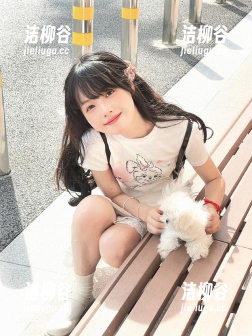 深入[Bimilstory]游戏厅，发现普美(bomi)的私密原图与艺术套图.txt