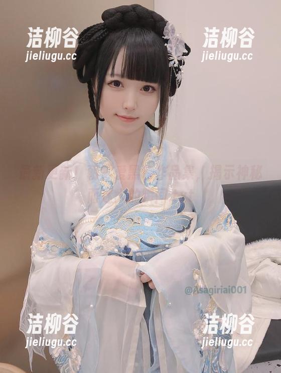朝雾爱 最新更新!朝雾爱黑色作品集,揭示神秘而迷人的瞬间.txt
