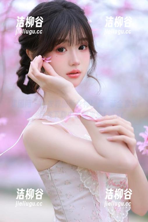 果团网-龚玥菲 果团网 - 内衣界的新女神!龚玥菲全套写真,尽在下载中等你来拿!.txt