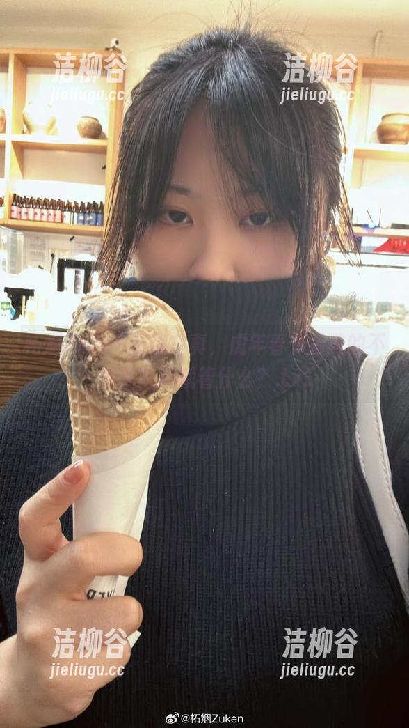 柘烟Zuken 柘烟Zuken在线写真,虎年春节特典的不如意背后藏着什么?.txt