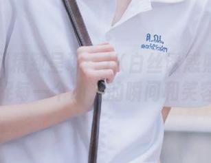 森萝财团精致呈现：JK白丝诱惑照片合集，捕捉每一个动人的瞬间和笑容.txt