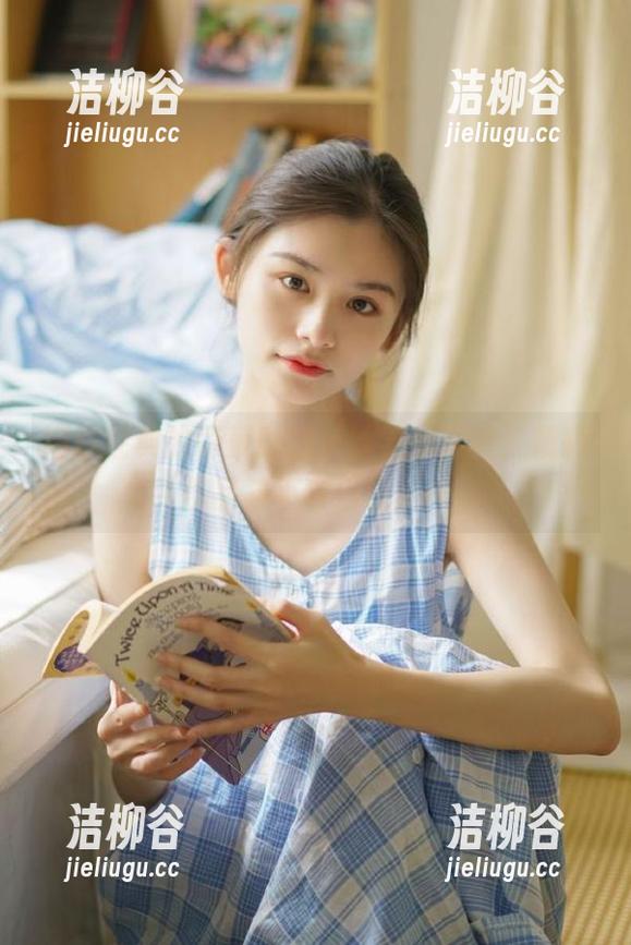 堪称经典的森萝财团灰丝学妹写真，精彩作品集不容错过.txt