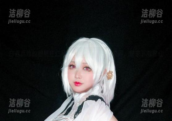 椒妮佐仁 白裙飘逸的椒妮佐仁写真合集,带来心动瞬间,快来下载留住美好!.txt