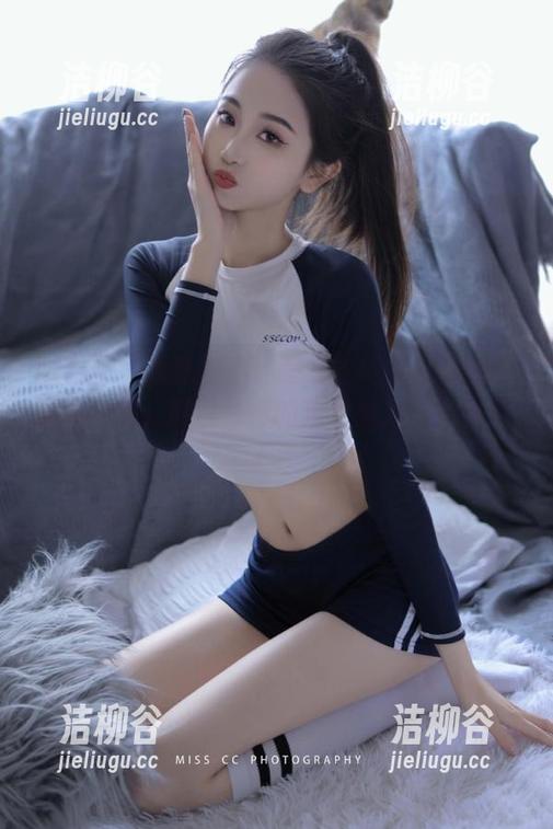 微密圈 - 最新图集：楚楚不吃鱼以蕾丝眼罩为主题，展现独特的艺术魅力与风格！.txt
