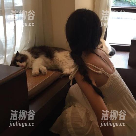 模范学院 - 吴思晚呈献妹妹的全集作品，带你走入她的世界与艺术旅程.txt