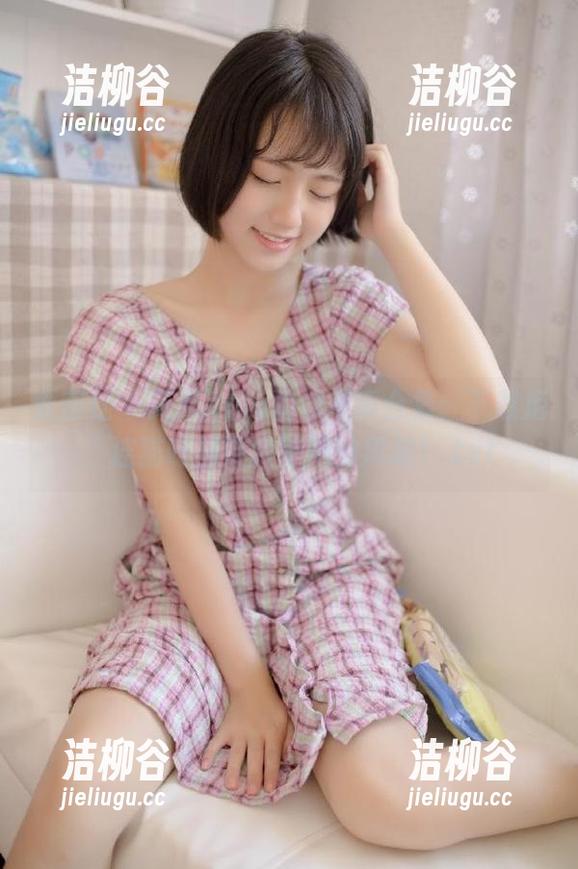 爱蜜社 - 艾米Amy豹纹写真合集：下载后，连猫咪都要嫉妒她的风采！.txt