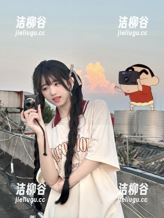 爱蜜社 - 纯白风暴来袭，黄歆苑全套写真让你瞬间心动不已！.txt