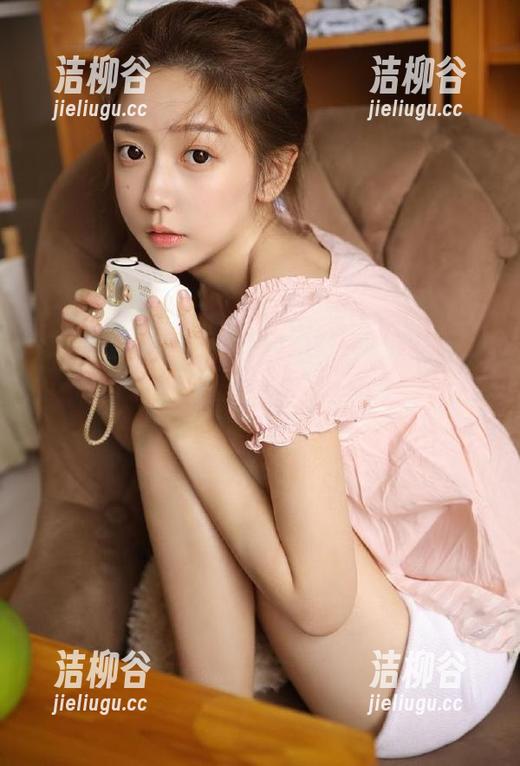 物恋传媒 - 嘟嘟带你看无圣光的圣诞写照，笑对生活的每一个瞬间.txt