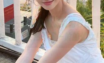 物恋传媒 - 自带高清滤镜的柠檬，分享梦里的遇见，果然不是一般的仙女！.txt